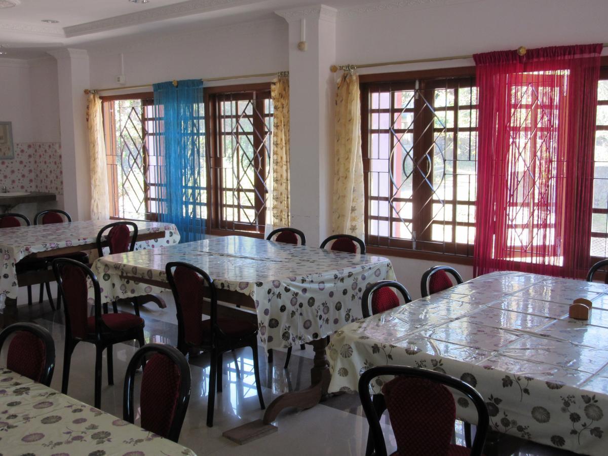 Hotel Druk Bhalukpung Luaran gambar